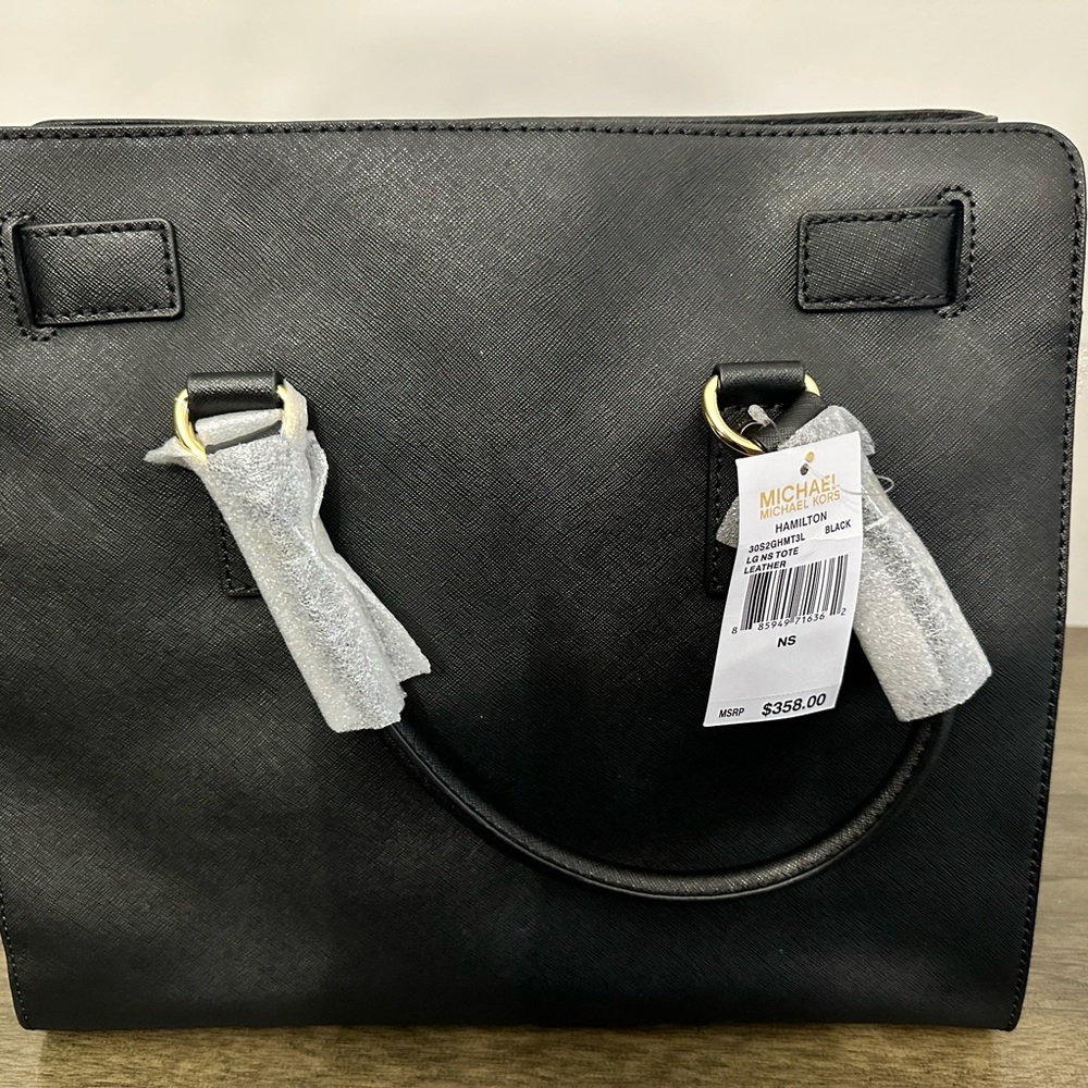 MICHAEL Michael Kors Hamilton Large Saffiano Leather Tote with Dustbag - Picture 3 of 6